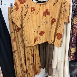 Floral neutral Two-Piece skirt Set